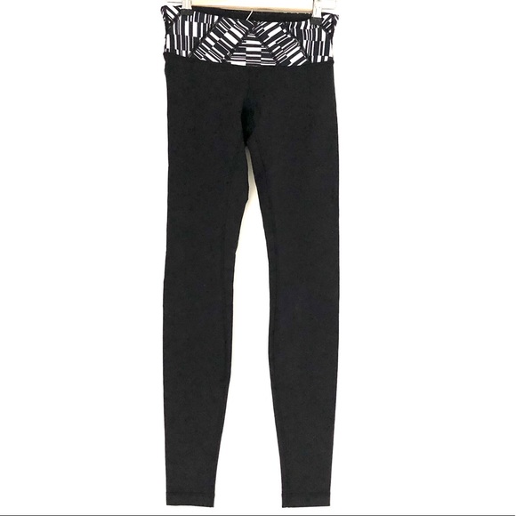 Lululemon Wunder Under Pant 3 Black/White Size 4 - Picture 6 of 9